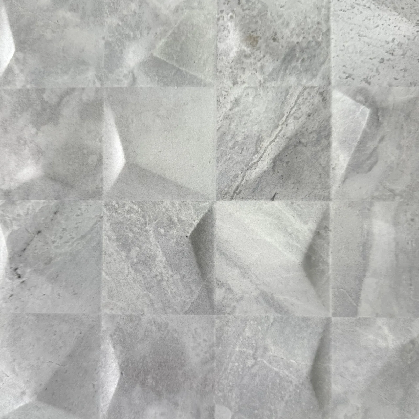 Lunar Facet